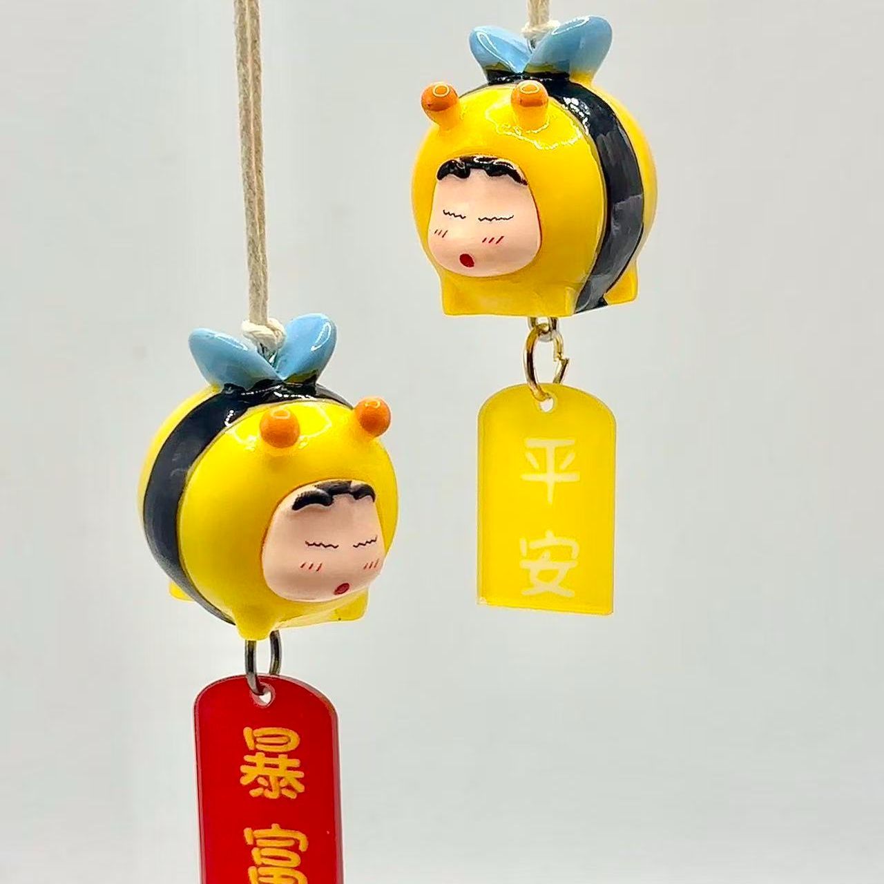 Crayon Shin-chan Bee Cosplay F - Car Accessories Decoration recension och pris